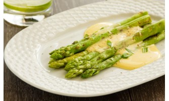 Asparagus with Hollandez Sauce